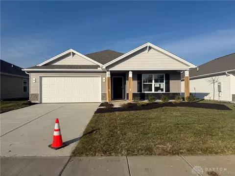 209 Lightfoot Ct, New Carlisle, OH 45344