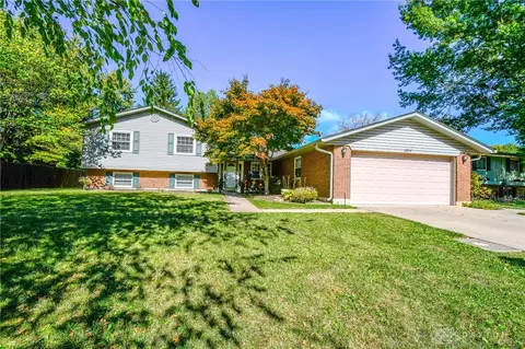 5804 Overbrooke Rd, Dayton, OH 45440