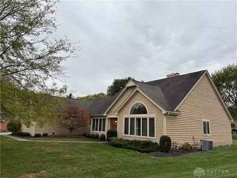 1016 Quiet Brook Trl, Washington Township, OH 45458