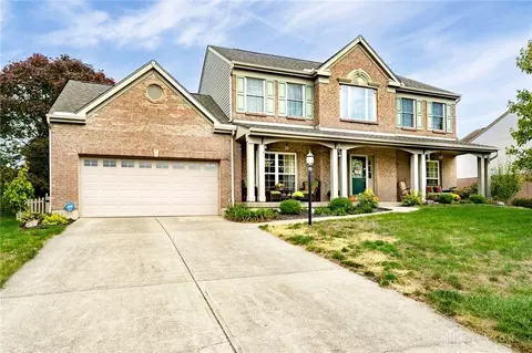 2127 Carrington Ln, Miamisburg, OH 45342