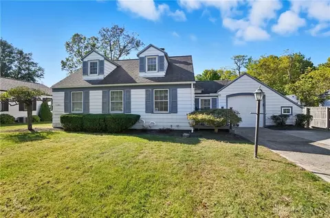 327 Conova Dr, Monroe, OH 45050
