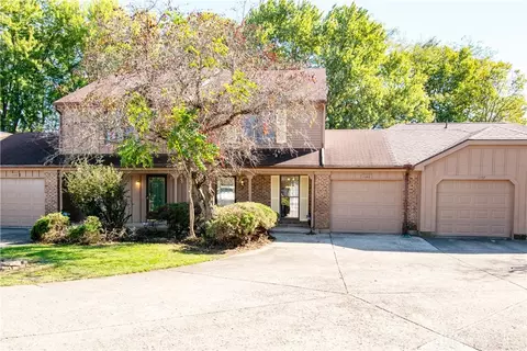 1140 Katie Cir, Dayton, OH 45434
