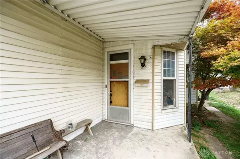 1220 W Pleasant St, Springfield, OH 45506 photo 5
