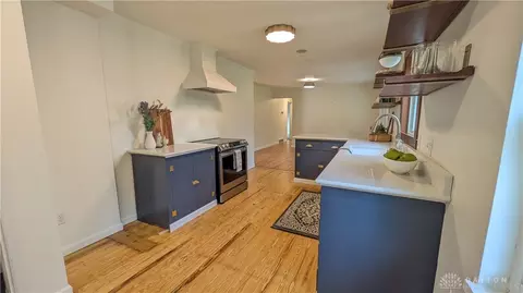 Kitchen - 1125 Laurelwood Rd, Kettering, OH 45409 photo 3 of 6