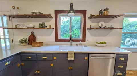 Kitchen - 1125 Laurelwood Rd, Kettering, OH 45409 photo 2 of 6