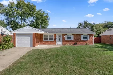 219 Kansas Dr, Xenia, OH 45385