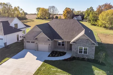 3409 Ottawa Cir, Piqua, OH 45356