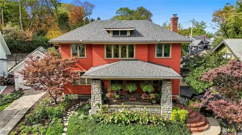 235 Rubicon Rd, Oakwood, OH 45409