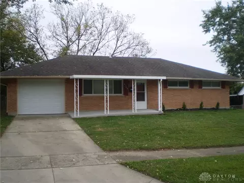 5041 Pepper Dr, Huber Heights, OH 45424