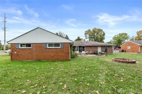 Exterior - 775 S Main St, Springboro, OH 45066 photo 12 of 13