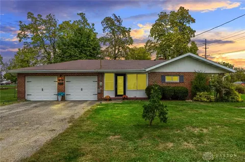 775 S Main St, Springboro, OH 45066