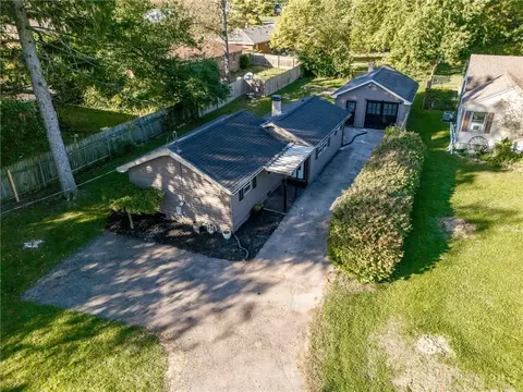 3725 Claybourne Rd, Dayton, OH 45429