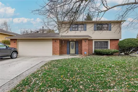 2447 Hemphill Rd, Kettering, OH 45440