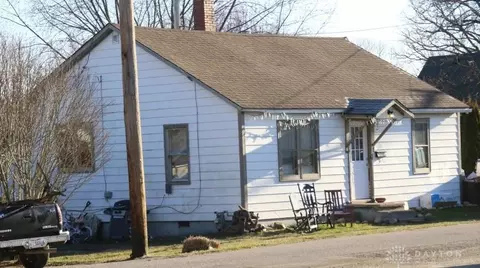 4 Verity St, Jamestown, OH 45335