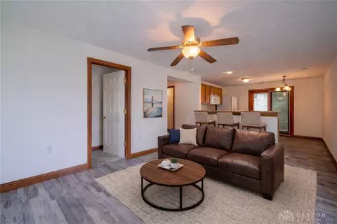 Living - 2601 Oakley Ave, Kettering, OH 45419 photo 1 of 7