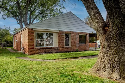 Exterior - 2601 Oakley Ave, Kettering, OH 45419 photo 13 of 14