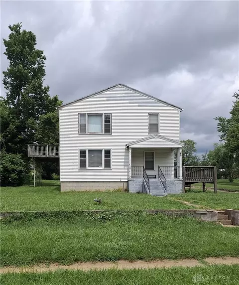 46 Lake St, Xenia, OH 45385