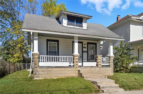 240 E College, Springfield, OH 45503