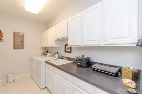 Other - 1053 Charter Pl, Centerville, OH 45458 photo 5 of 7
