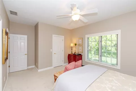 Bedroom - 1053 Charter Pl, Centerville, OH 45458 photo 2 of 8
