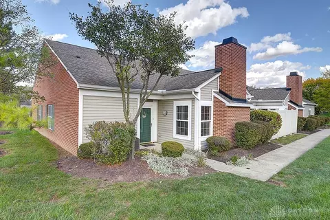 1539 Commons Dr, Miamisburg, OH 45342