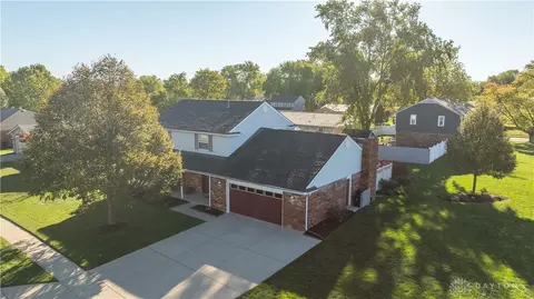 4030 Gateway Dr, Englewood, OH 45322
