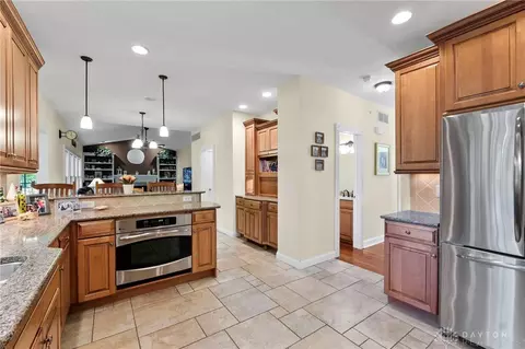916 Sawmill Ct, Springfield, OH 45503 photo 19