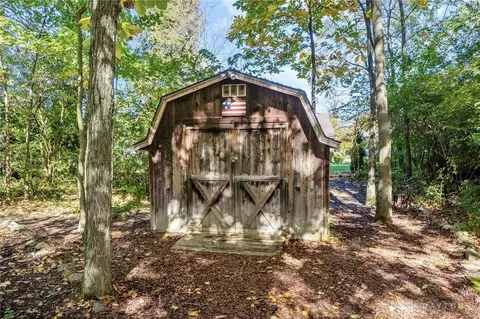 916 Sawmill Ct, Springfield, OH 45503 photo 65