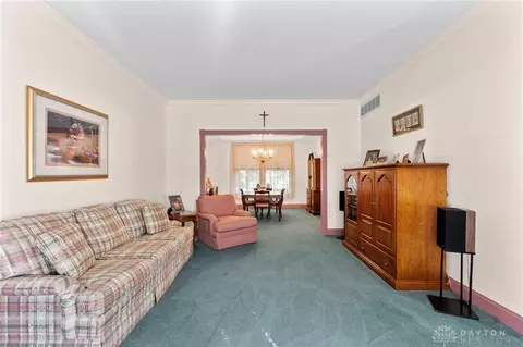 916 Sawmill Ct, Springfield, OH 45503 photo 10
