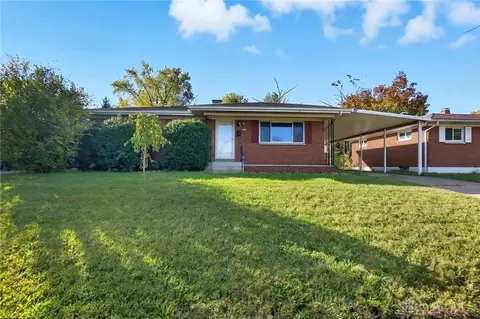 4802 Amesborough Rd, Dayton, OH 45420