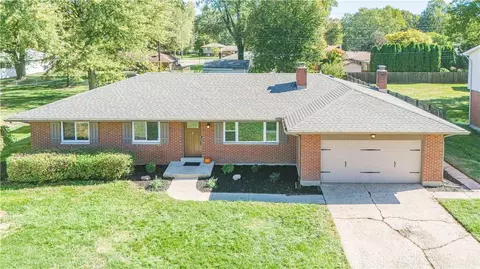 5536 Durwood Rd, Dayton, OH 45429