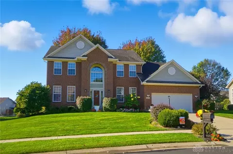 3255 Heritage Trace Dr, Bellbrook, OH 45305