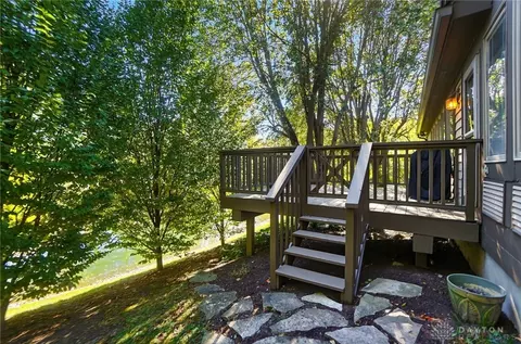 Exterior - 7395 Cades Cv, Centerville, OH 45459 photo 5 of 8