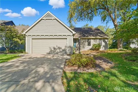 3096 Chatham Ct, Maineville, OH 45039