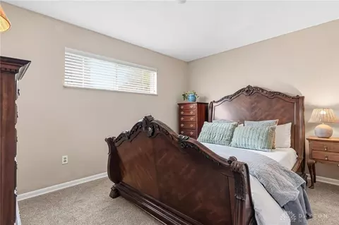 Bedroom - 3200 Oakmont Ave, Kettering, OH 45429 photo 3 of 5