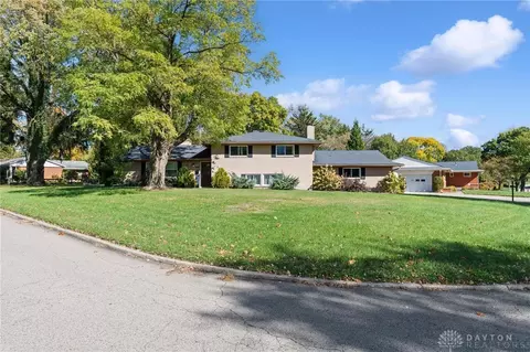 501 Judith Dr, Kettering, OH 45429 photo 2