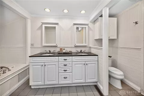 210 Anton Ct, Centerville, OH 45458 photo 32