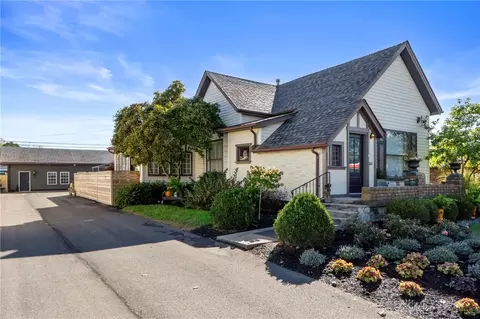 66 S Central Ave, Fairborn, OH 45324