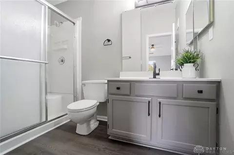 Bath - 6650 Wareham Ct #5, Centerville, OH 45459 photo 1 of 4