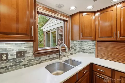 Kitchen - 3464 Southern Blvd, Kettering, OH 45429 photo 5 of 5