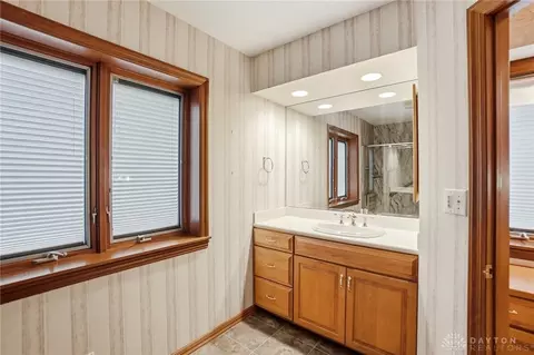 Bath - 3464 Southern Blvd, Kettering, OH 45429 photo 2 of 6