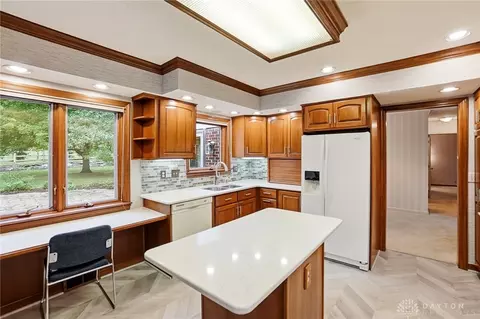 Kitchen - 3464 Southern Blvd, Kettering, OH 45429 photo 3 of 5