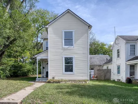 1012 Saint Adelbert Ave, Dayton, OH 45404