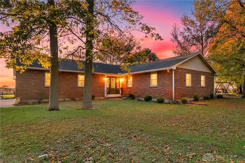 14666 Circle Dr, Sidney, OH 45365