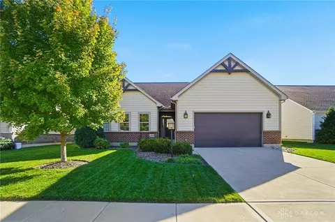 1123 Chambrey Ct, Dayton, OH 45458