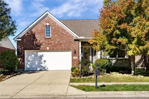 1628 N Wood Creek Dr, Dayton, OH 45458