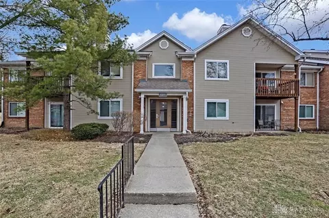 1511 Lake Pointe Way #6, Dayton, OH 45459