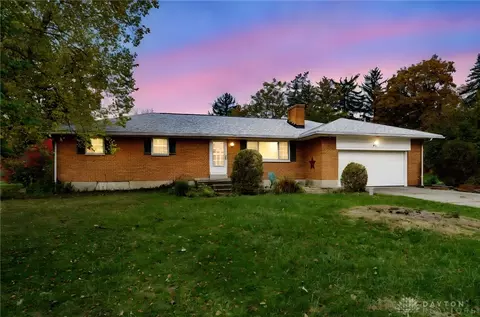 91 Cherry Hill Dr, Dayton, OH 45440