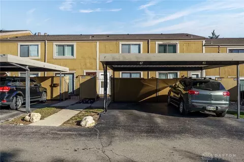 4507 Lansmore Dr, Dayton, OH 45415