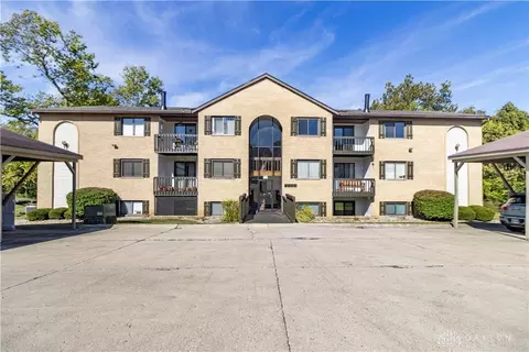 2200 Augusta Blvd #122, Fairfield, OH 45014